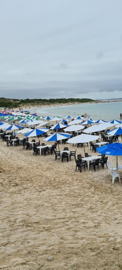 Hotel Red Rose Cabo Frio Esterno foto